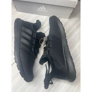 Adidas cloudfoam pure2.0 H04754 size Women 6.5
New in box.